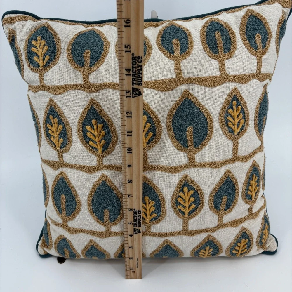 Pier 1 Throw Pillows‎ Unisex 16x16 Teal Cream Embroidered Leaf Set of 2